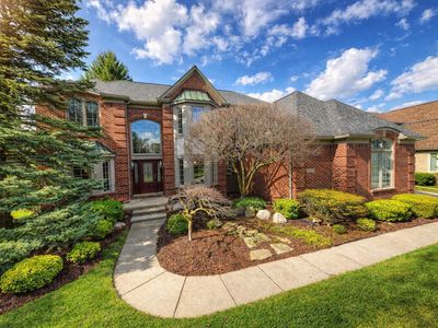 45844 Southwick Dr, Canton, MI, 48188