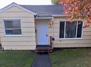 2747 Douglas St, Longview, WA 98632