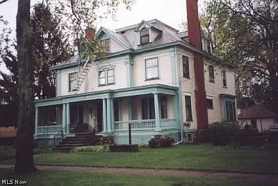 1st image of 182-184 Washington St NE