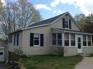 166 Maple St, Norwich, CT 06360