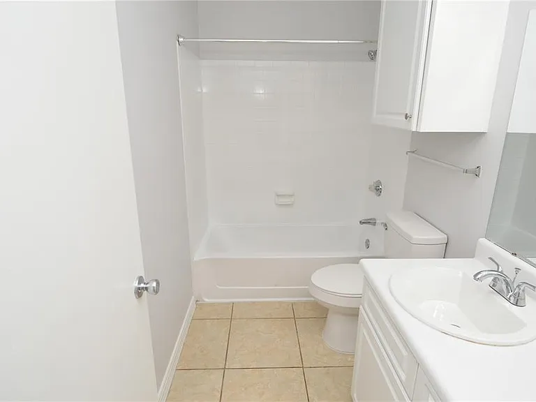 8643 Mallard Reserve Dr #104 — Photo 46
