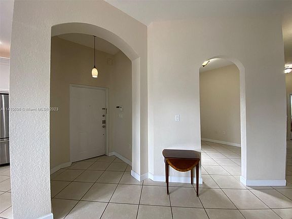 5th image of 4301 SW 160th Ave APT 204