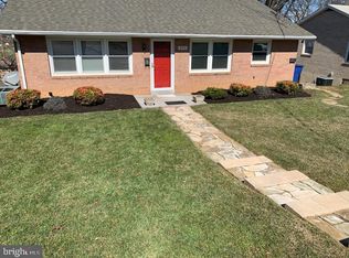 345 W 11th St, Front Royal, VA 22630