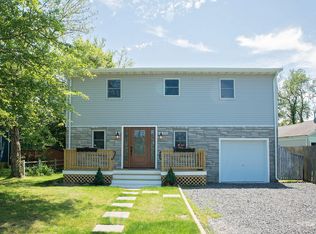 121 Pine Hammock Rd, Brick, NJ 08723