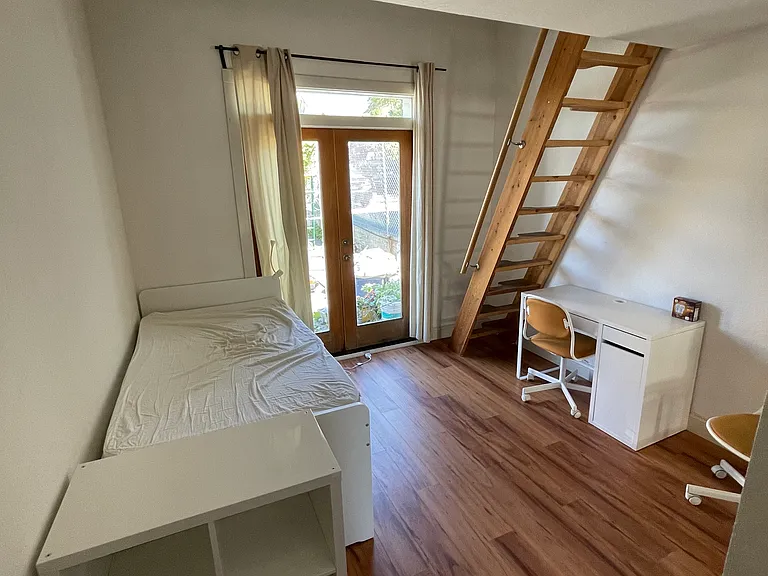2165 Dwight Way — Photo 12