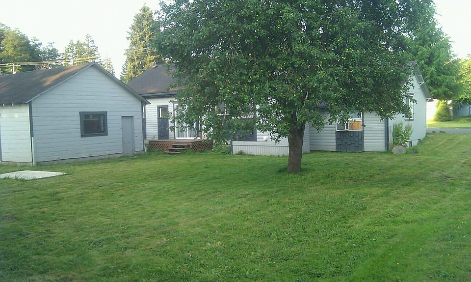backyard of main house