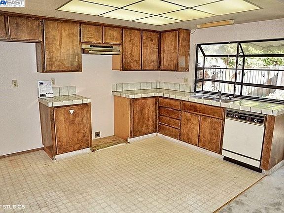 5th image of 753 Topawa Dr