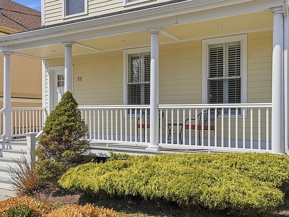 2nd image of 22 Grampian Way #22