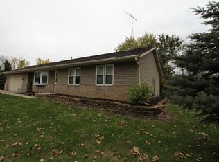 30809 Weiler Rd, Burlington, WI 53105