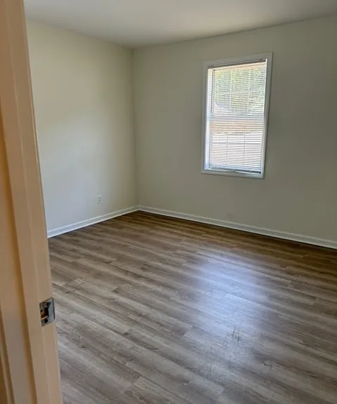 277 McIntosh Ave — Photo 7