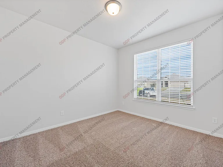 2221 Chia Ct — Photo 8