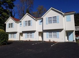 102 Westlook Dr, Oak Ridge, TN 37830