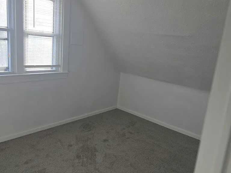 Upstairs bedroom 4