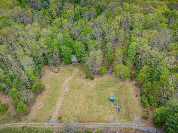 163 Fire Station Rd, Elizabethton, TN 37643