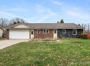 4415 Jacob St SW, Wyoming, MI 49418