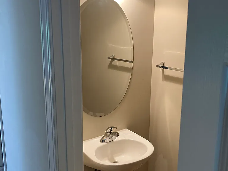 813 Giles Rd — Photo 6