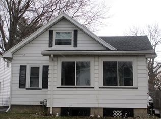 27 Castleton Rd, Rochester, NY 14616