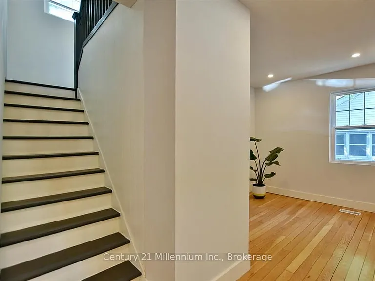 85 Glenwood Dr — Photo 24