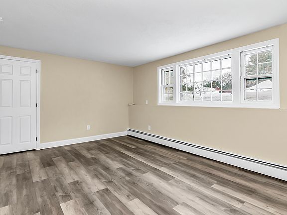 4th image of 3 Shady Ln #1