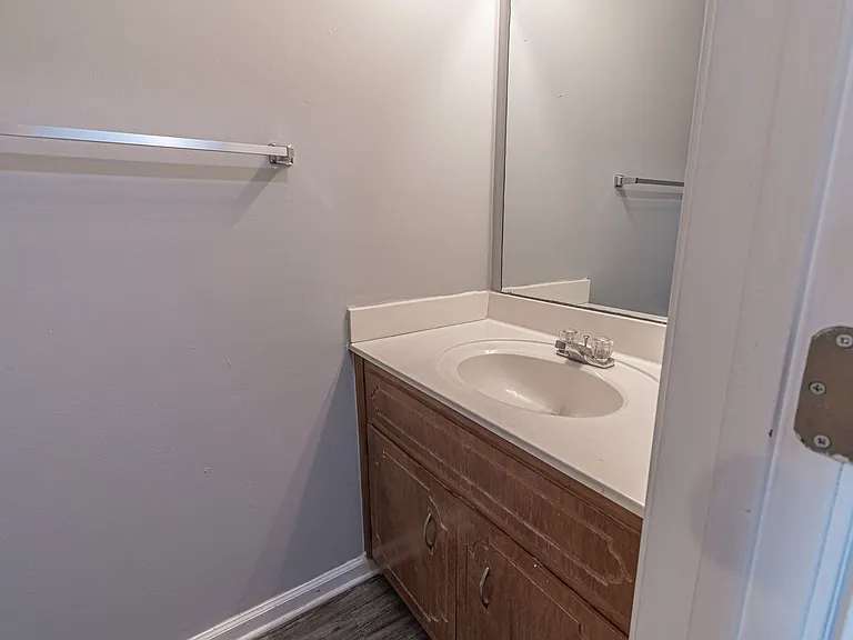 203 Tree Line Dr — Photo 11
