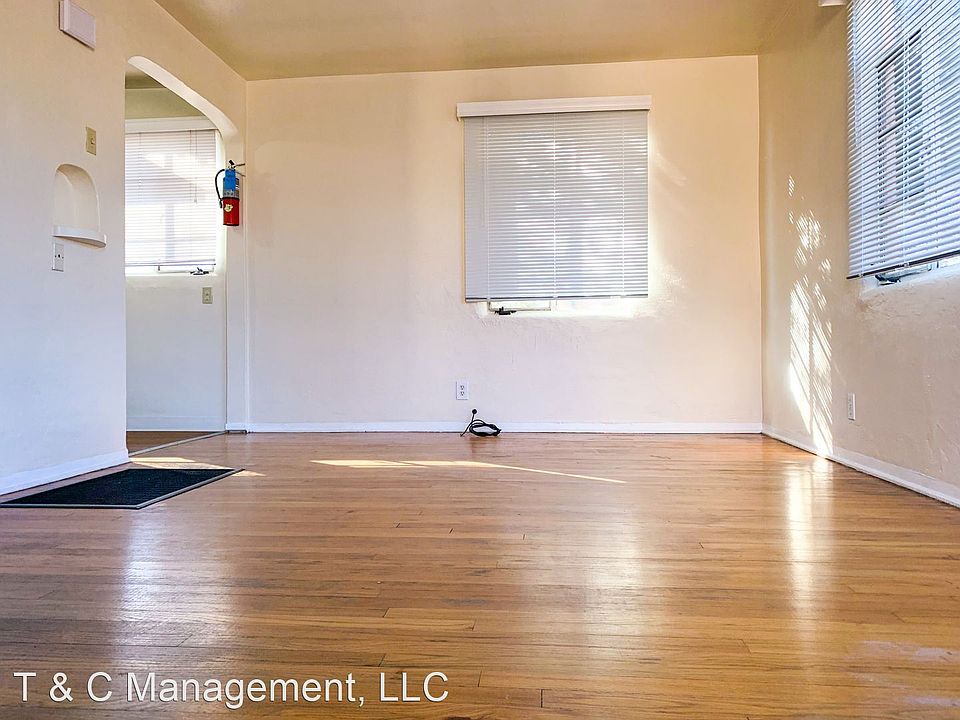 1st image of 4130 Mesa Verde Ave NE APT 4
