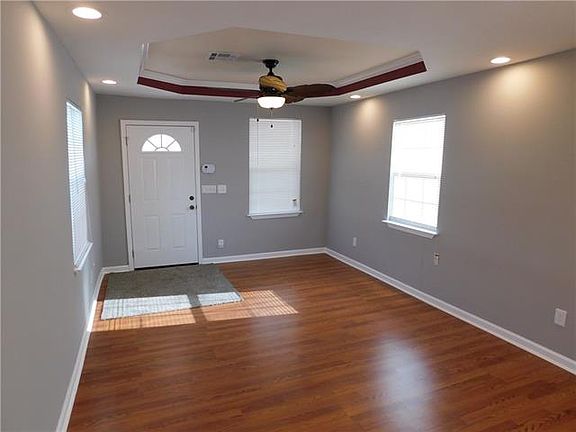 4th image of 3604 Gen Ogden St