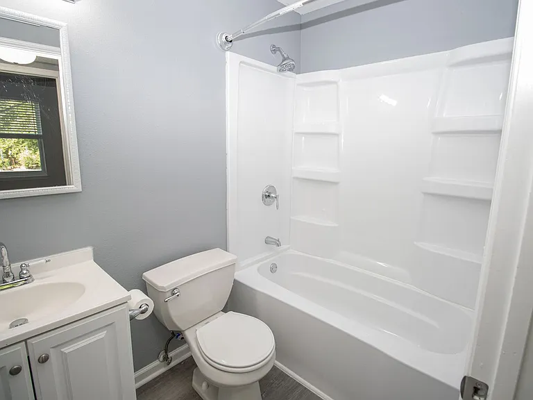4712 Salem Dr — Photo 18