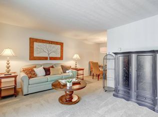 20000 Lorain Rd #1-422, Cleveland, OH 44126