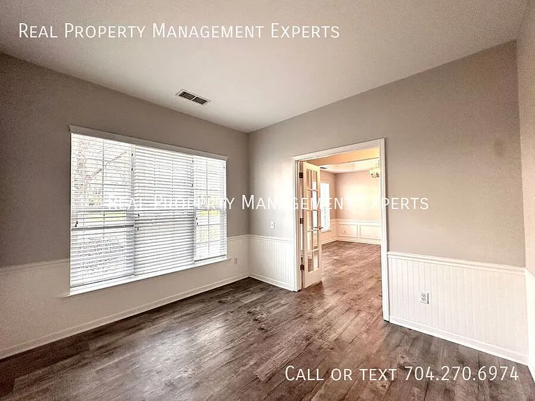 18124 Harbor Mist Rd — Photo 13