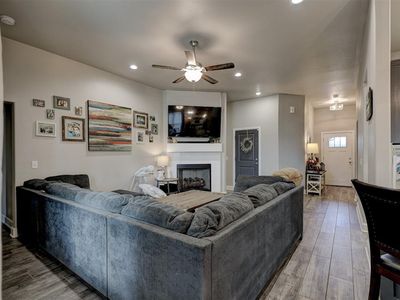 3687 Dragon Fire Ct, Newcastle, OK, 73065