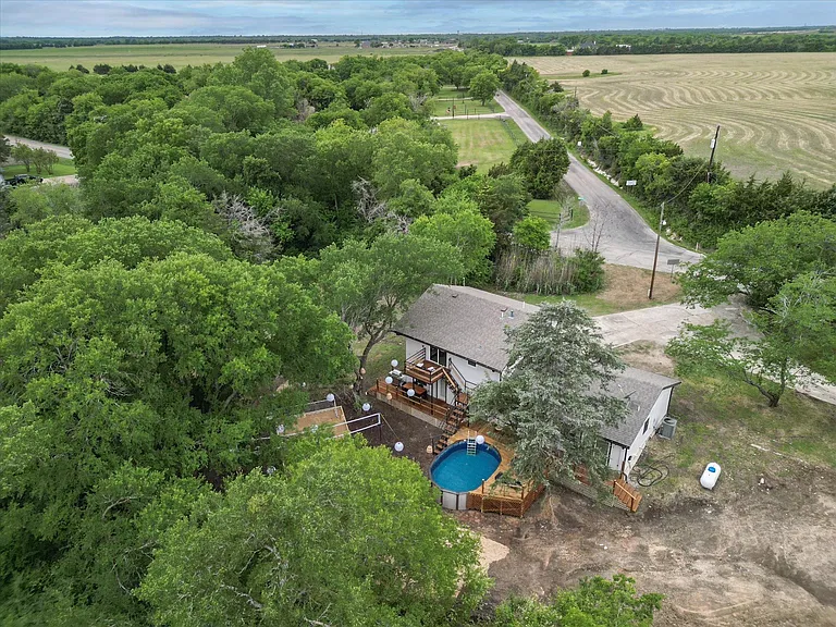 2508 Nokomis Rd — Photo 47