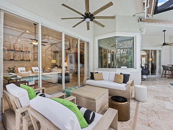 4th image of 2263 SW Manele Place
