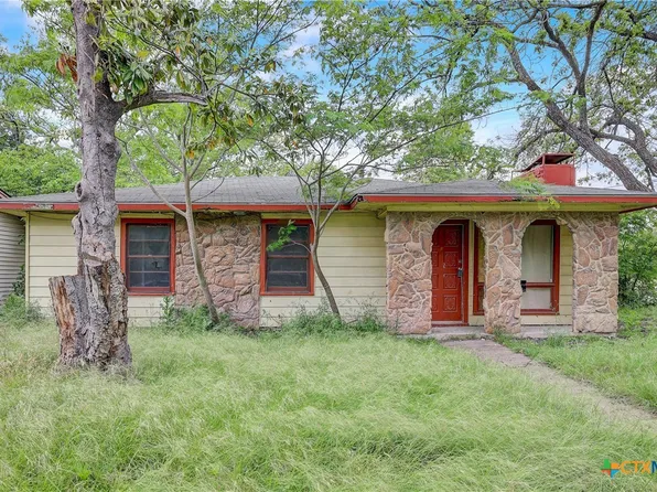 1012 N 17th St, Temple, TX 76501