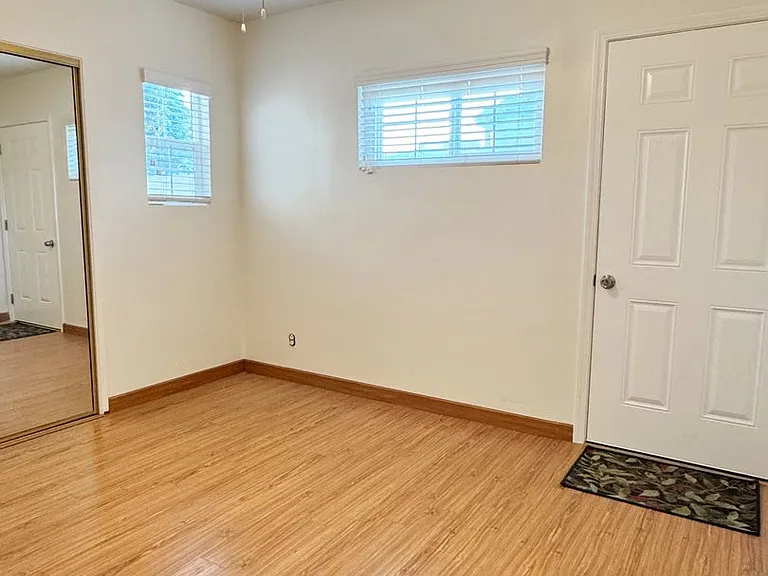 11248 Foster Rd — Photo 14