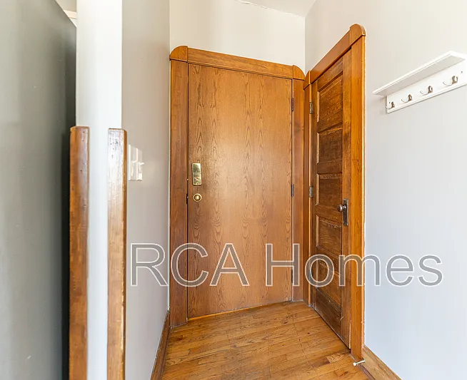 243 E 11th St #3 — Photo 11