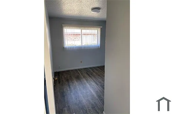 Building Photo - 1401 Blackwell Dr