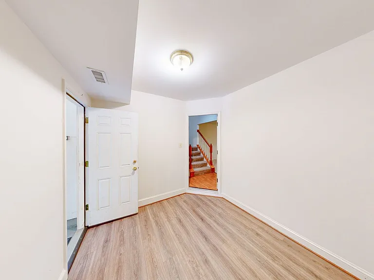 3038 Finsel Ct — Photo 11