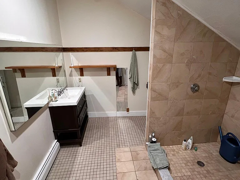 146 Broadway St #1 — Photo 10
