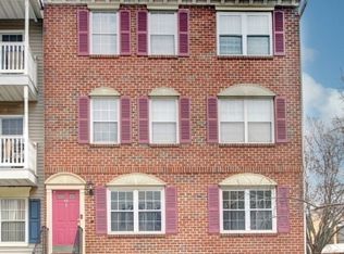 43 Seton Hall Dr, Newark City, NJ 07103