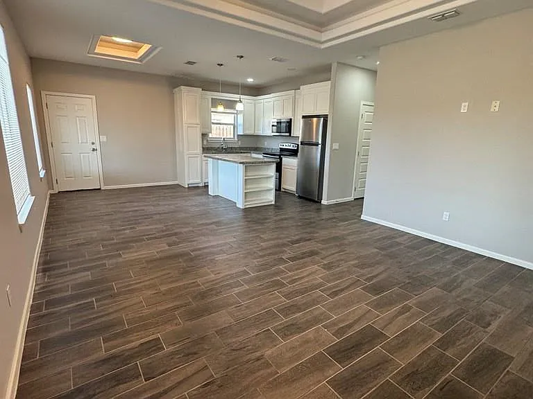 2105 Canyon Rd #1 — Photo 6