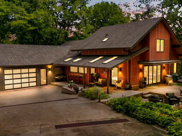 8039 Old Richmond Rd, Lexington, KY 40515
