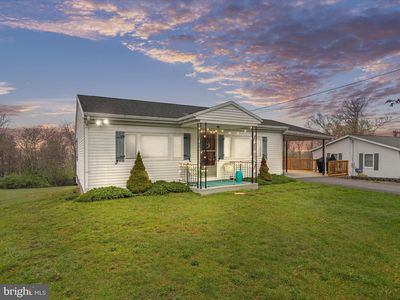 761 Fairview Dr, Berkeley Springs, WV, 25411