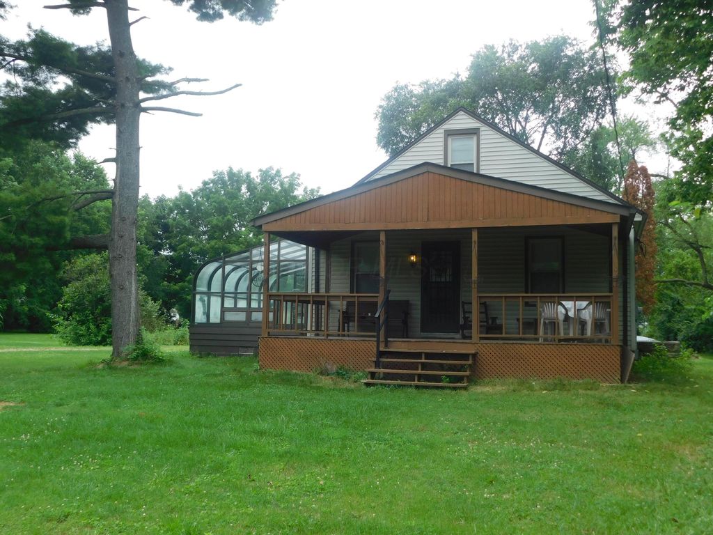 Real estate listing image