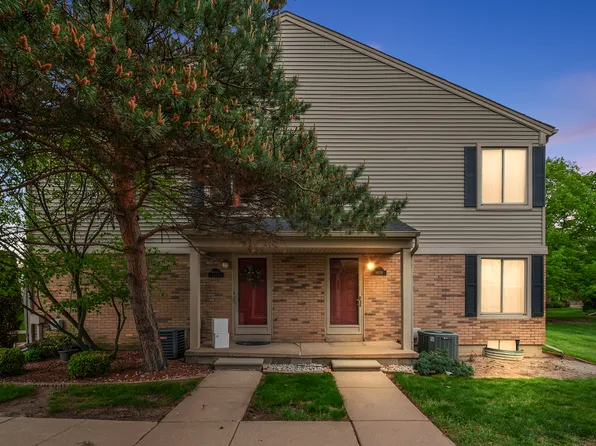 44558 Connecticut Ct, Clinton Township, MI