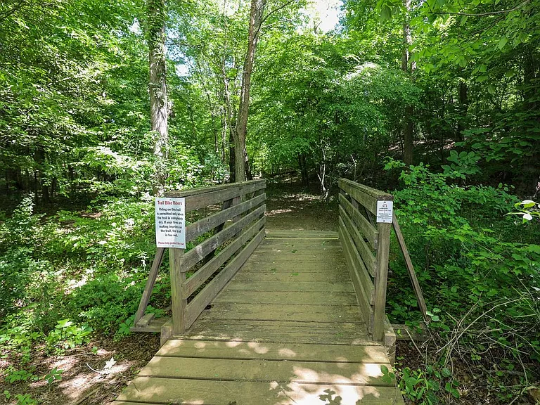 1212 Catawba Run — Photo 38