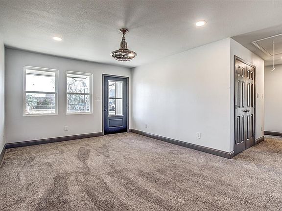 4th image of 128 Elder St