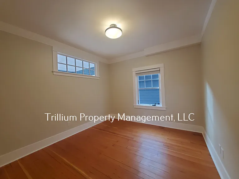 1411 SE 49th Ave — Photo 9