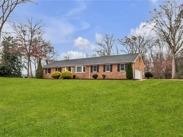 807 Craig Dr, Suffolk, VA 23434