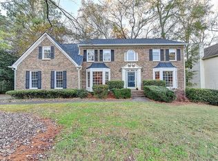 350 Silver Creek Run, Lawrenceville, GA 30044