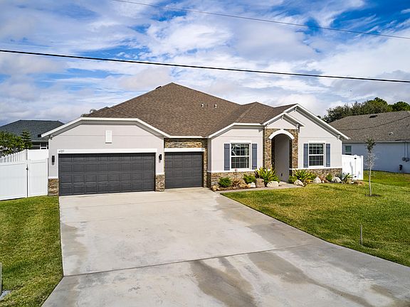 2nd image of 6125 NW Drophy Avenue